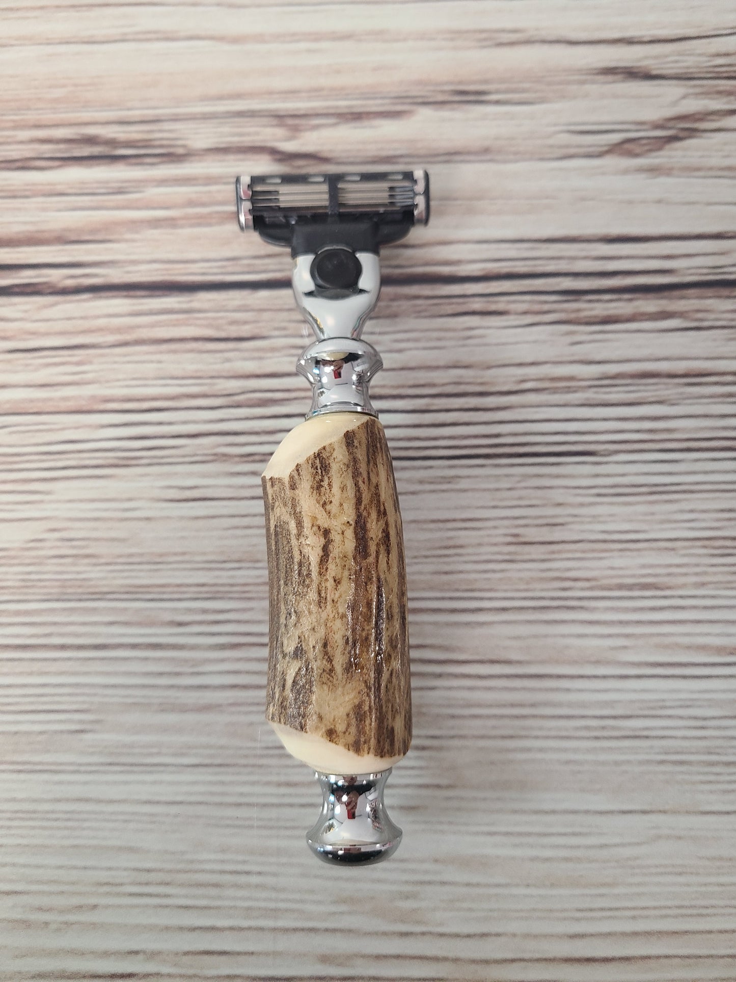 Deer Antler Razor