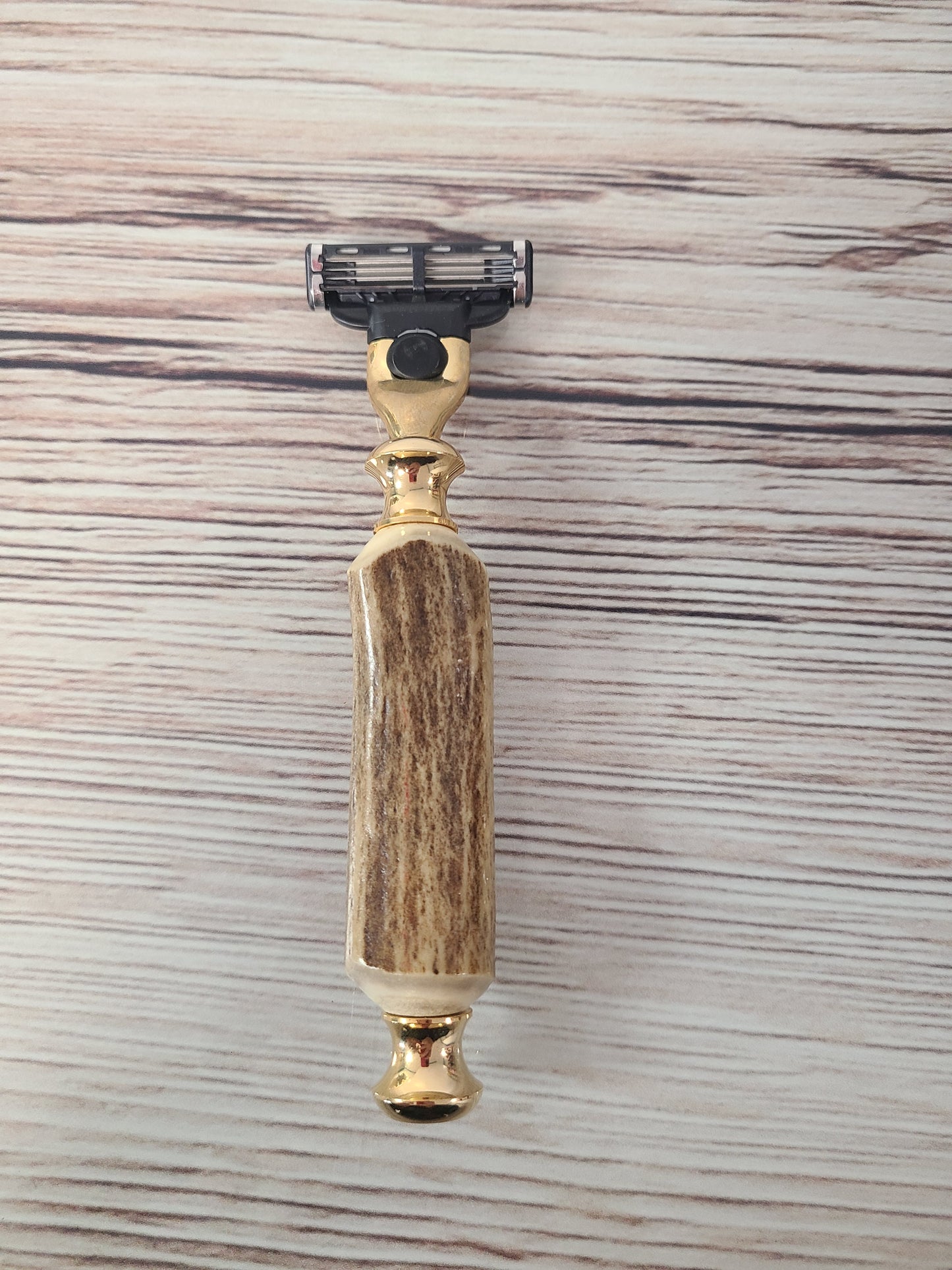 Deer Antler Razor