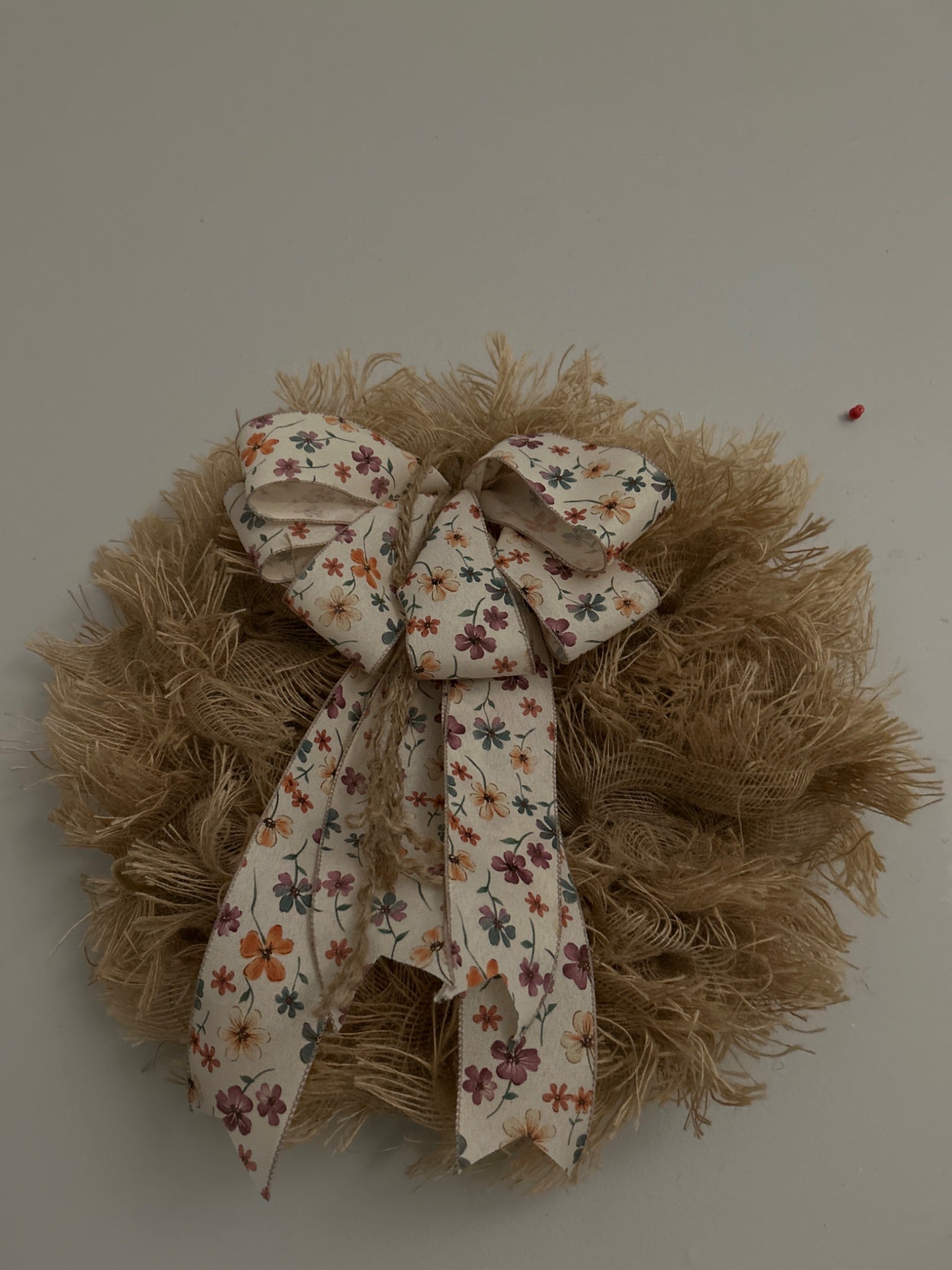 Shabby chic burlap wreath - 1