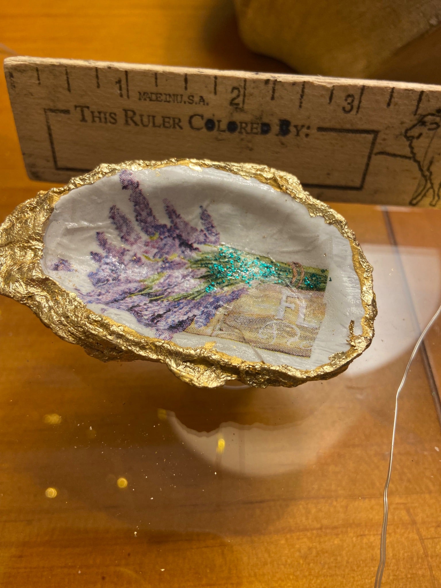 Lavender flower oyster shell trinket/dish - 4