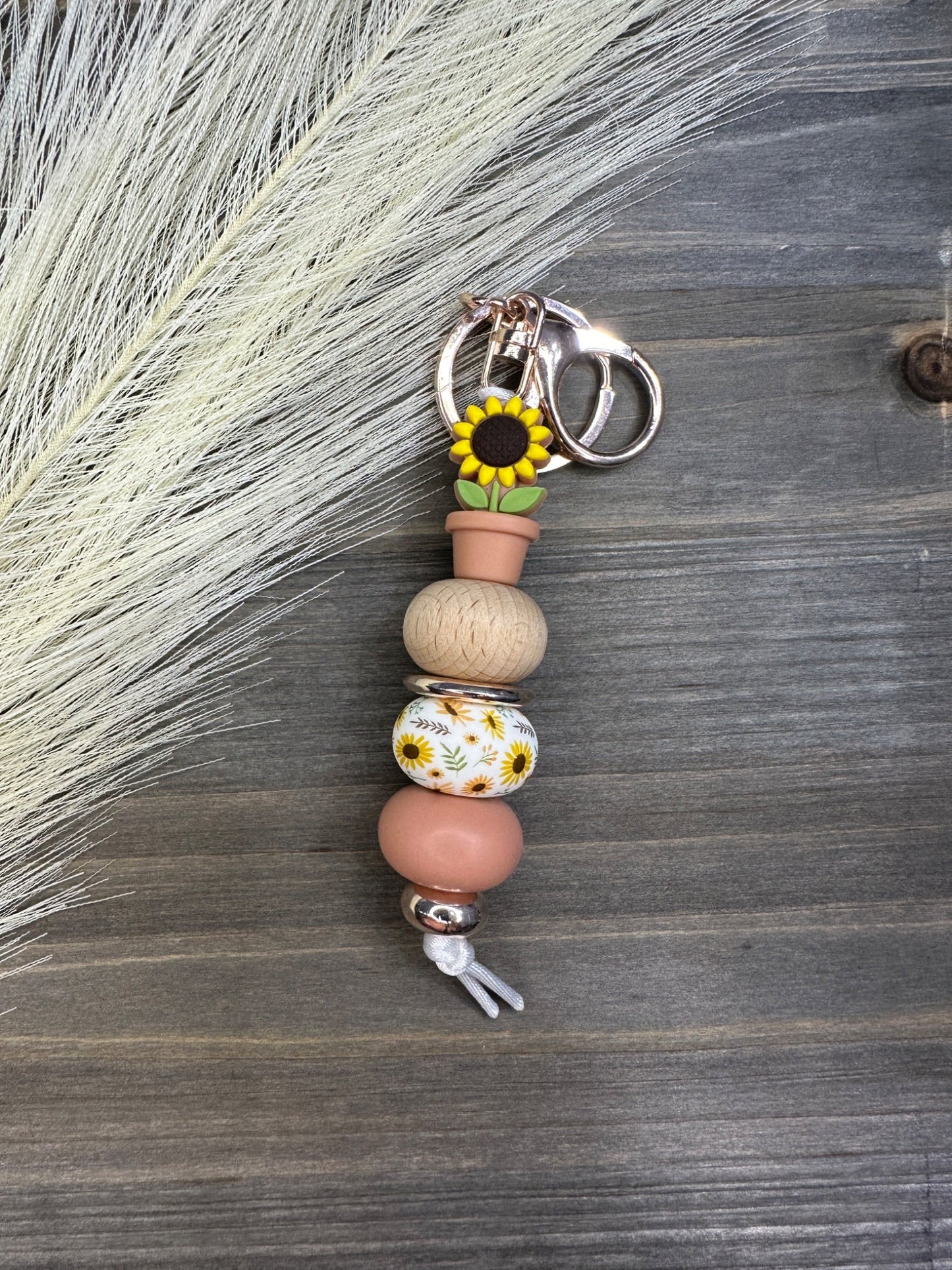 Sunflower pot keychain - 3