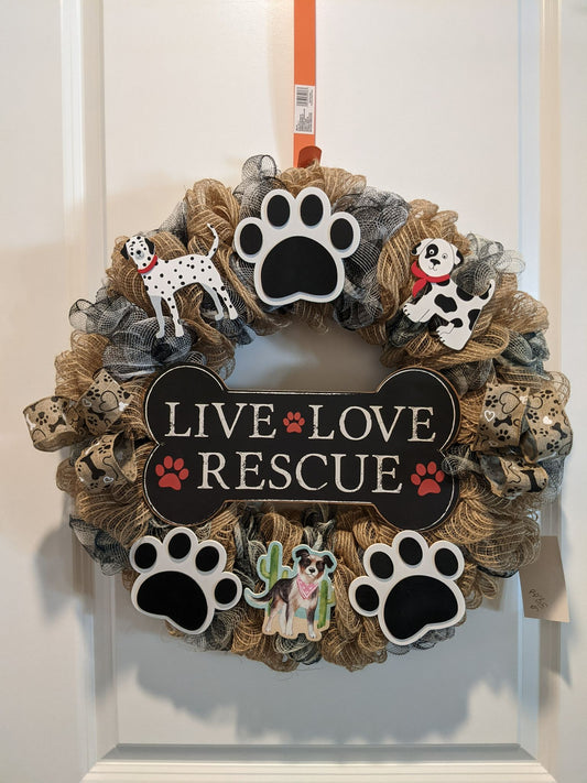 Rescue dog wreath - 1