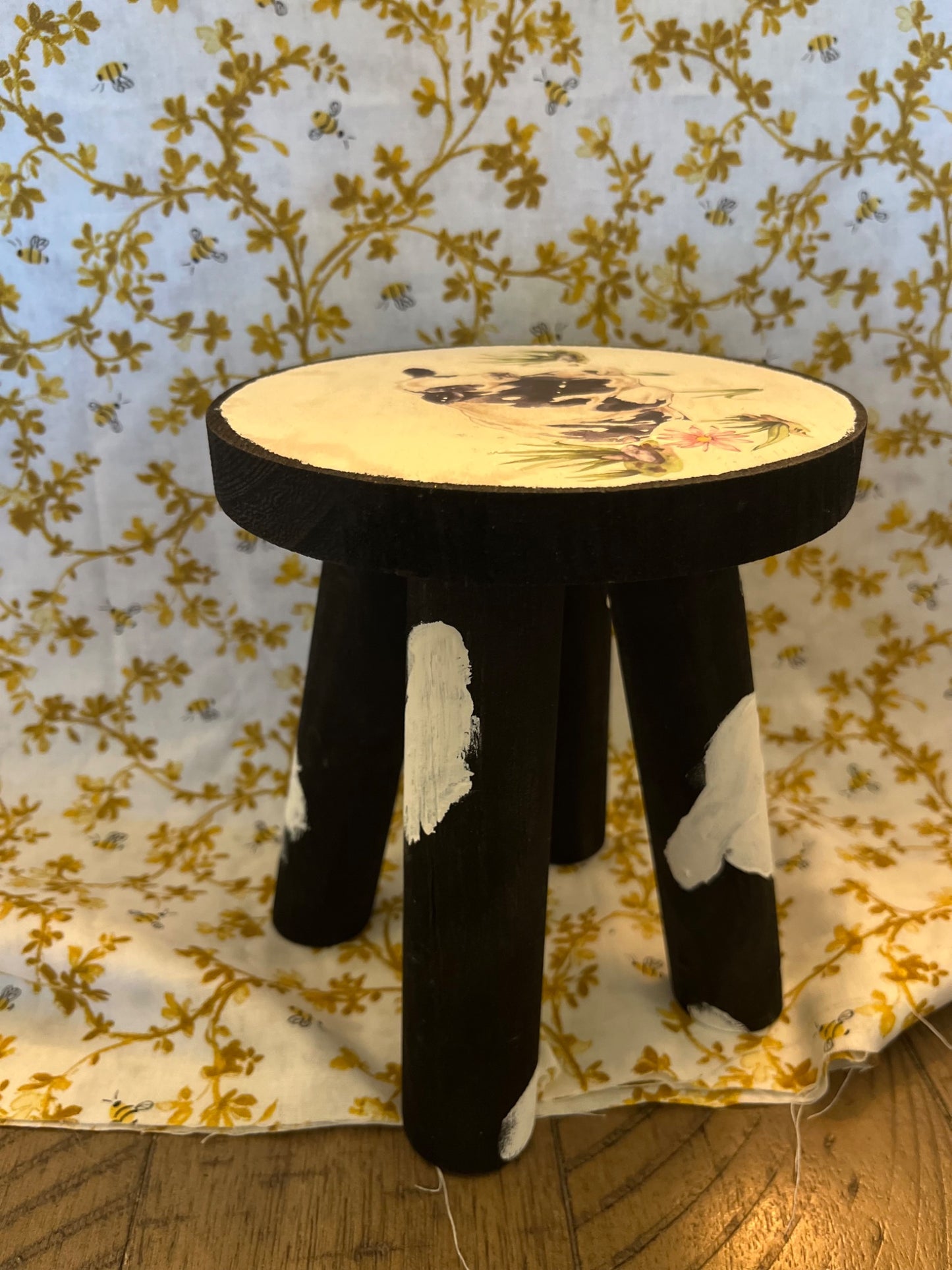 Holstein stool decor - 5