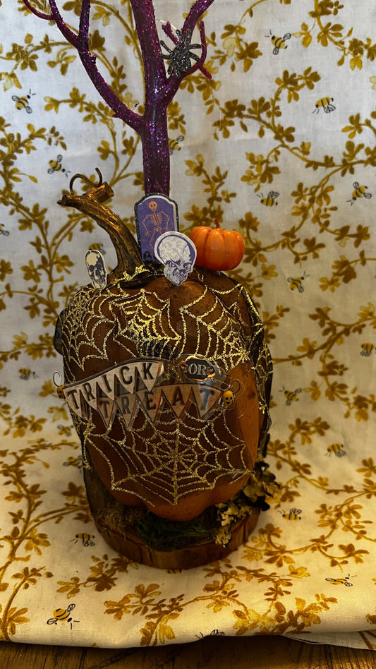 Fun Halloween pumpkin - 1