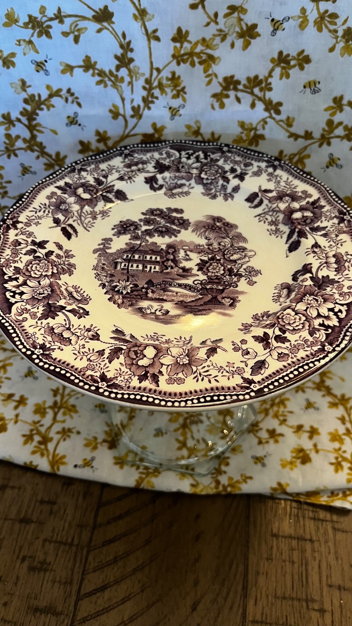 Beautiful vintage plate serving dish  - 1