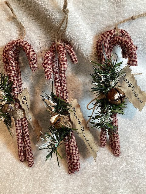 Ornament Candy Canes set of 3 - 4