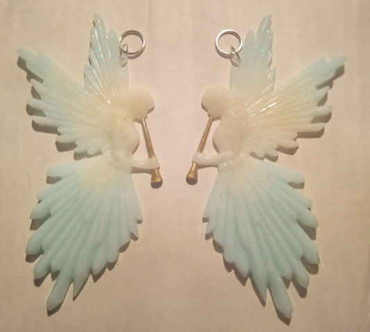 resin Trumpeting angels - 1