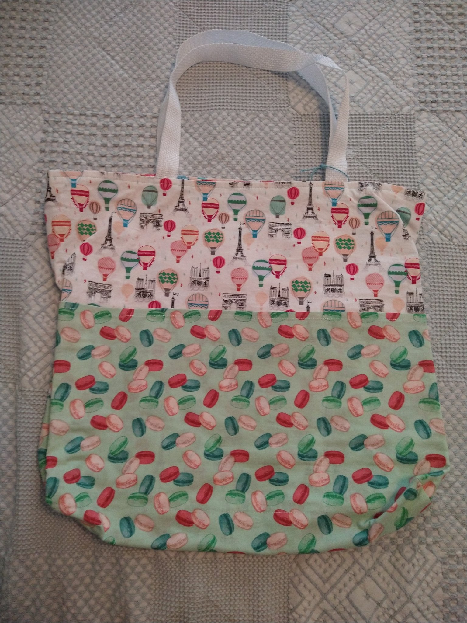 Tote bag fabric green red & white b - 1