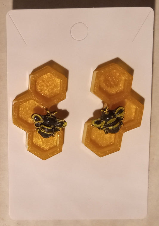 resin yellow Honeycomb & bee earrings - 1