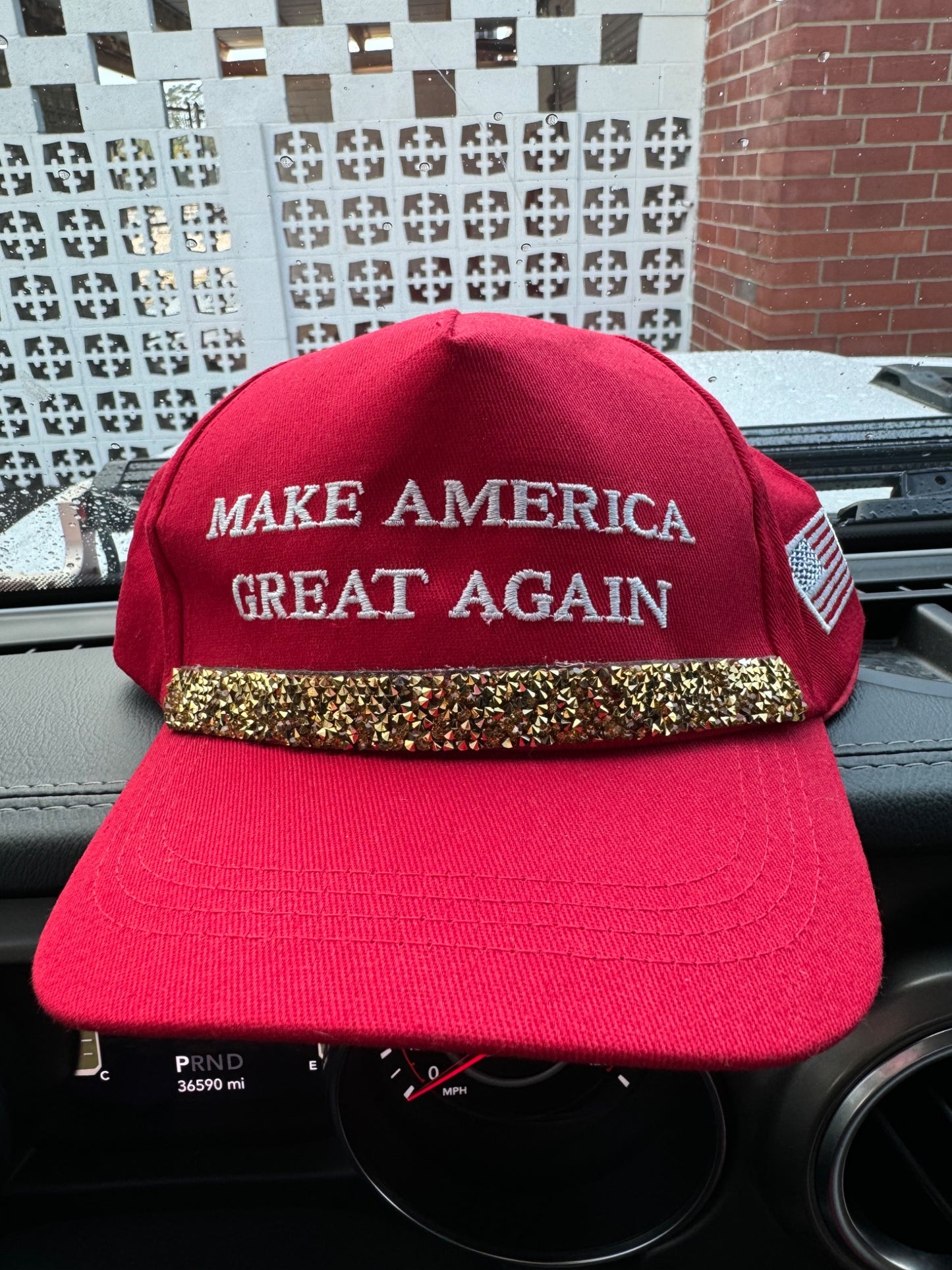 Gold Make America Great Again Hat - 1