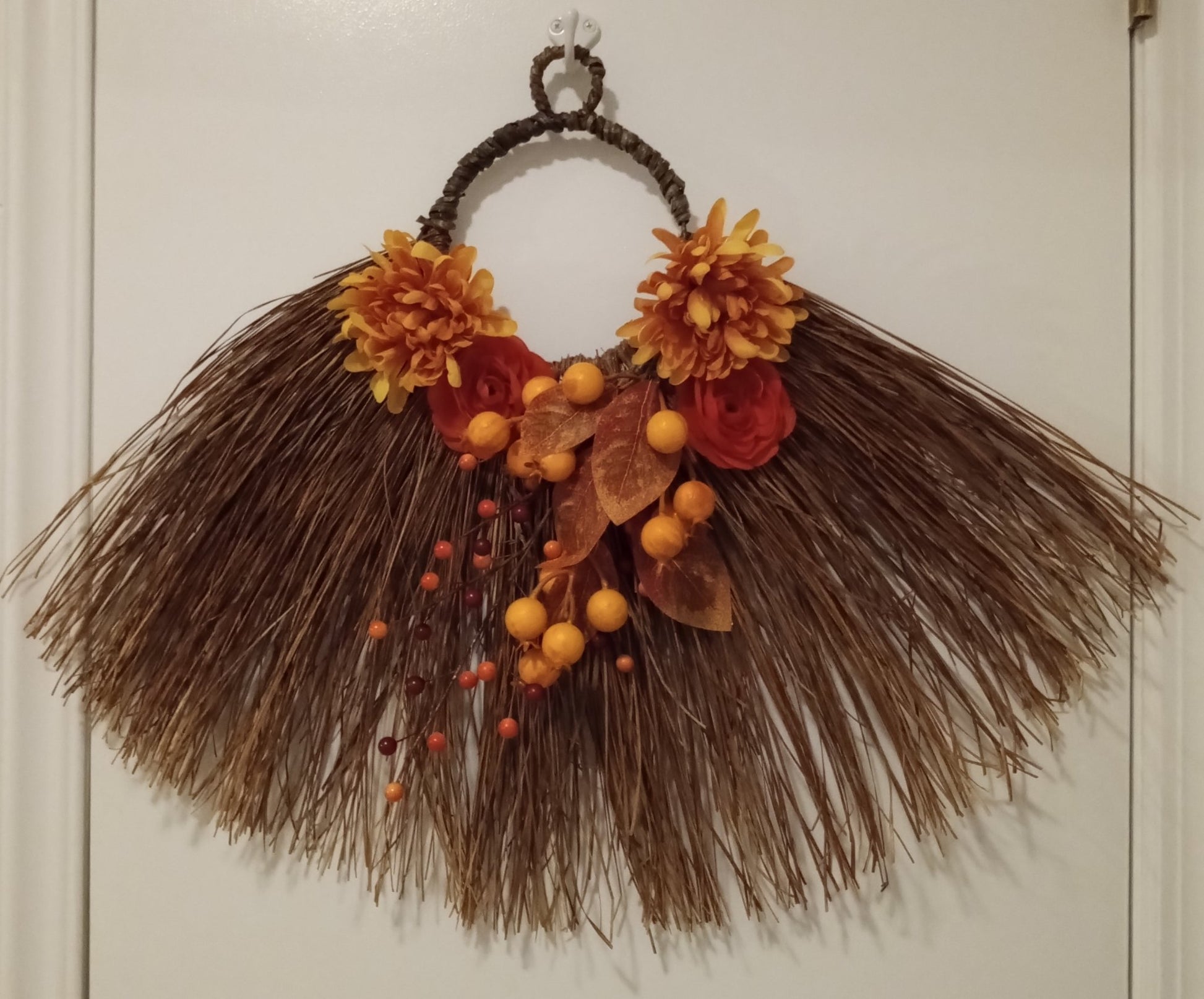 Fall hay fan wreath - 1