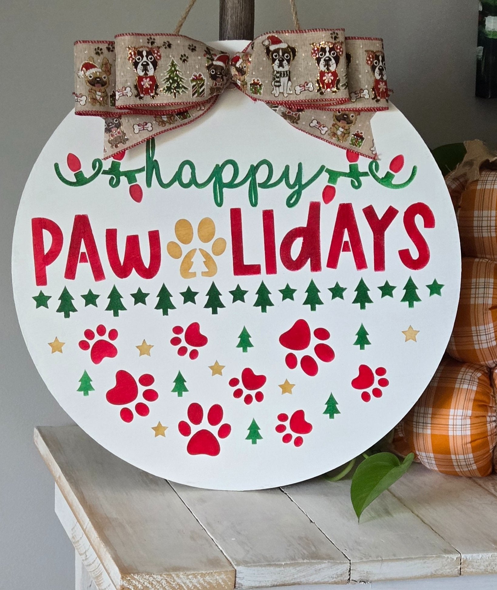 Happy Pawlidays! - 1