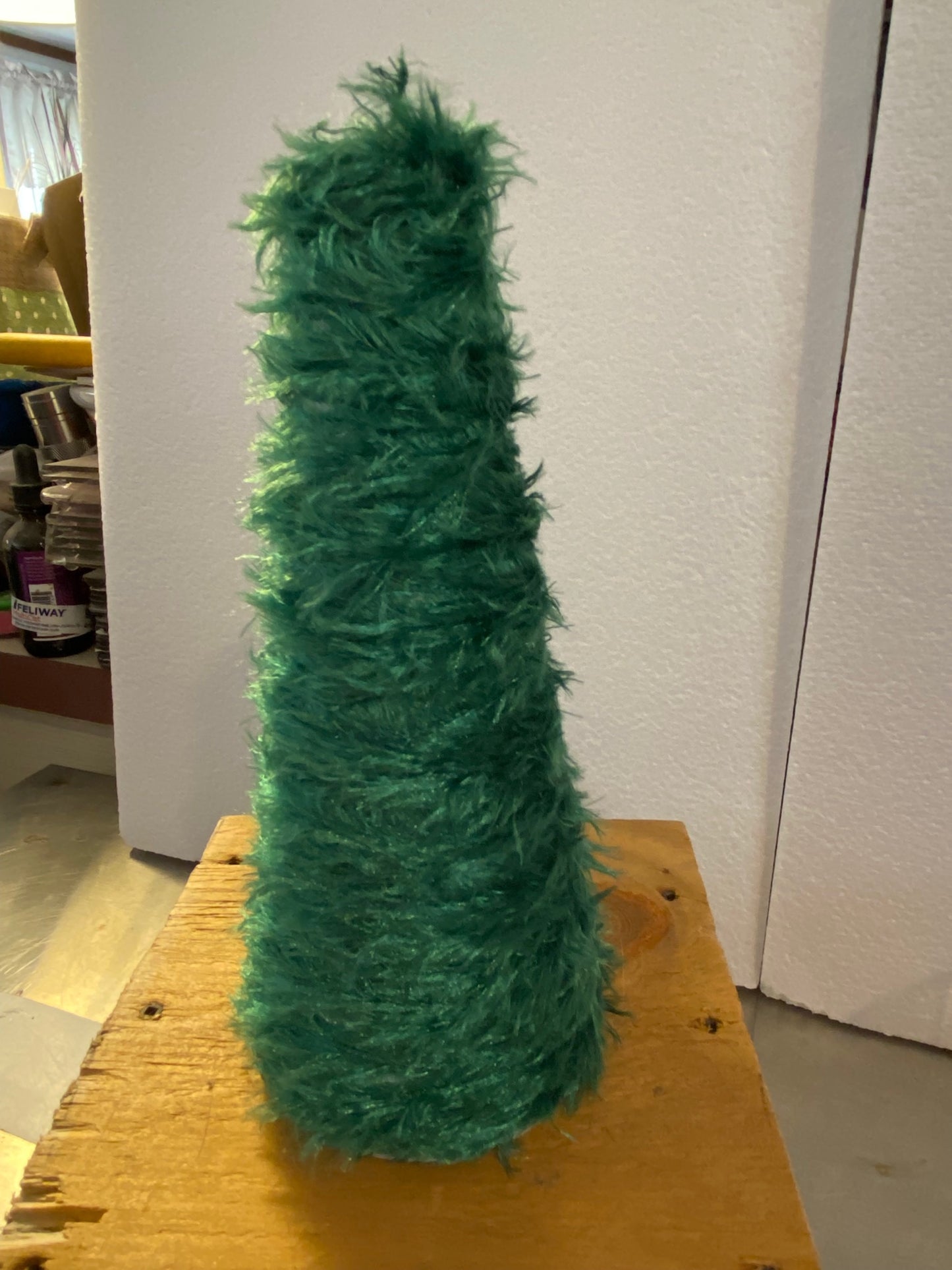 Medium Christmas Green Yarn Tree - 1