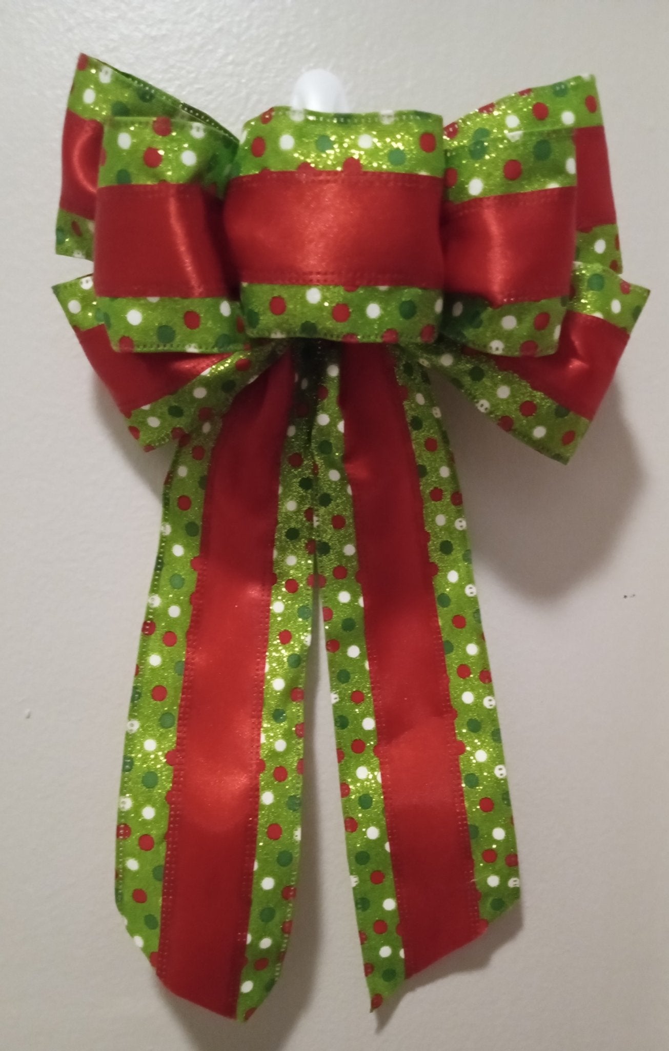 Green, red dotted bow - 1