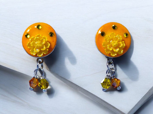 Yellow Flower w/Bead Dangle - 1