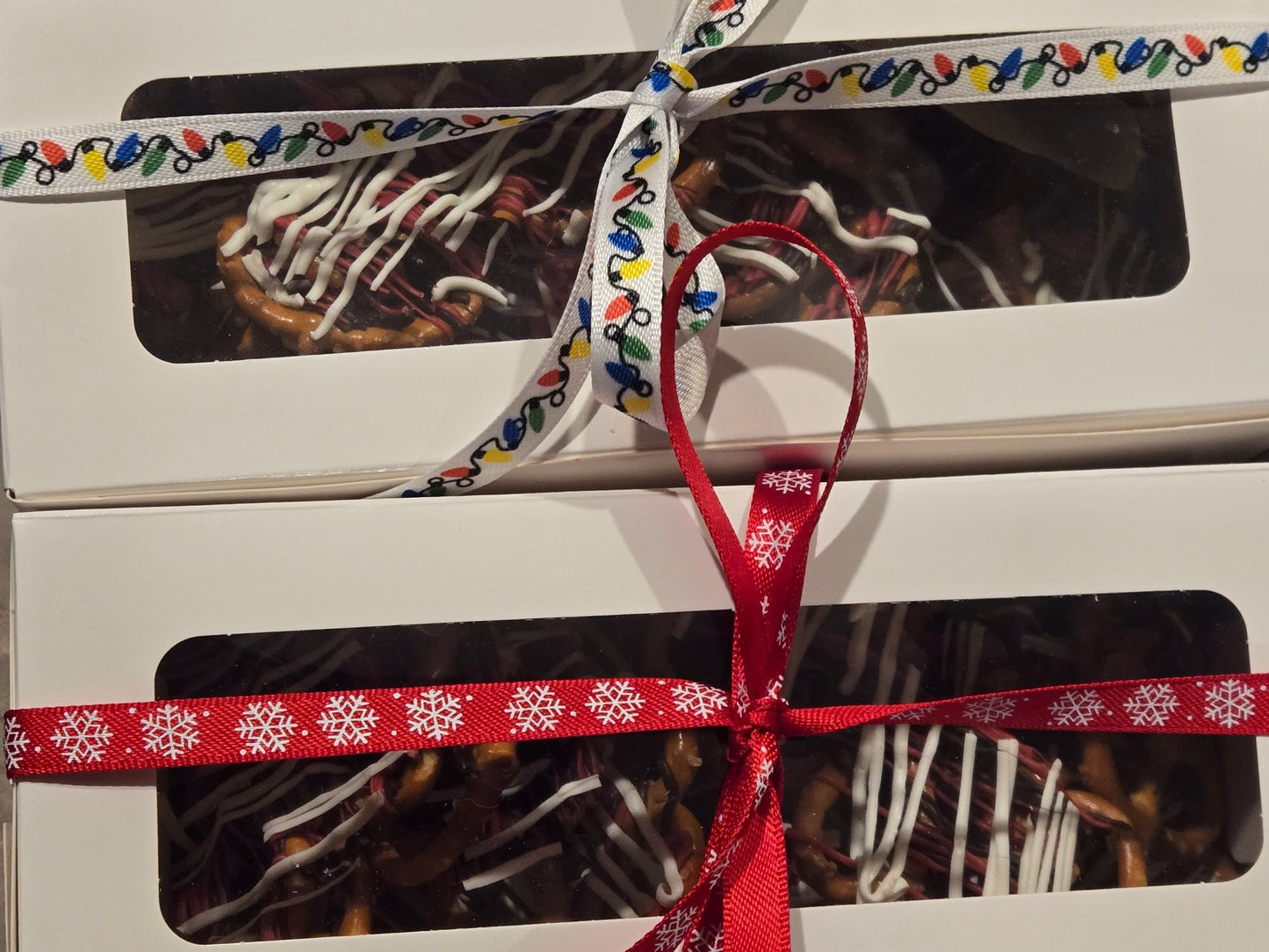 Christmas - Chocolate Drizzled Pretzels Box - 1