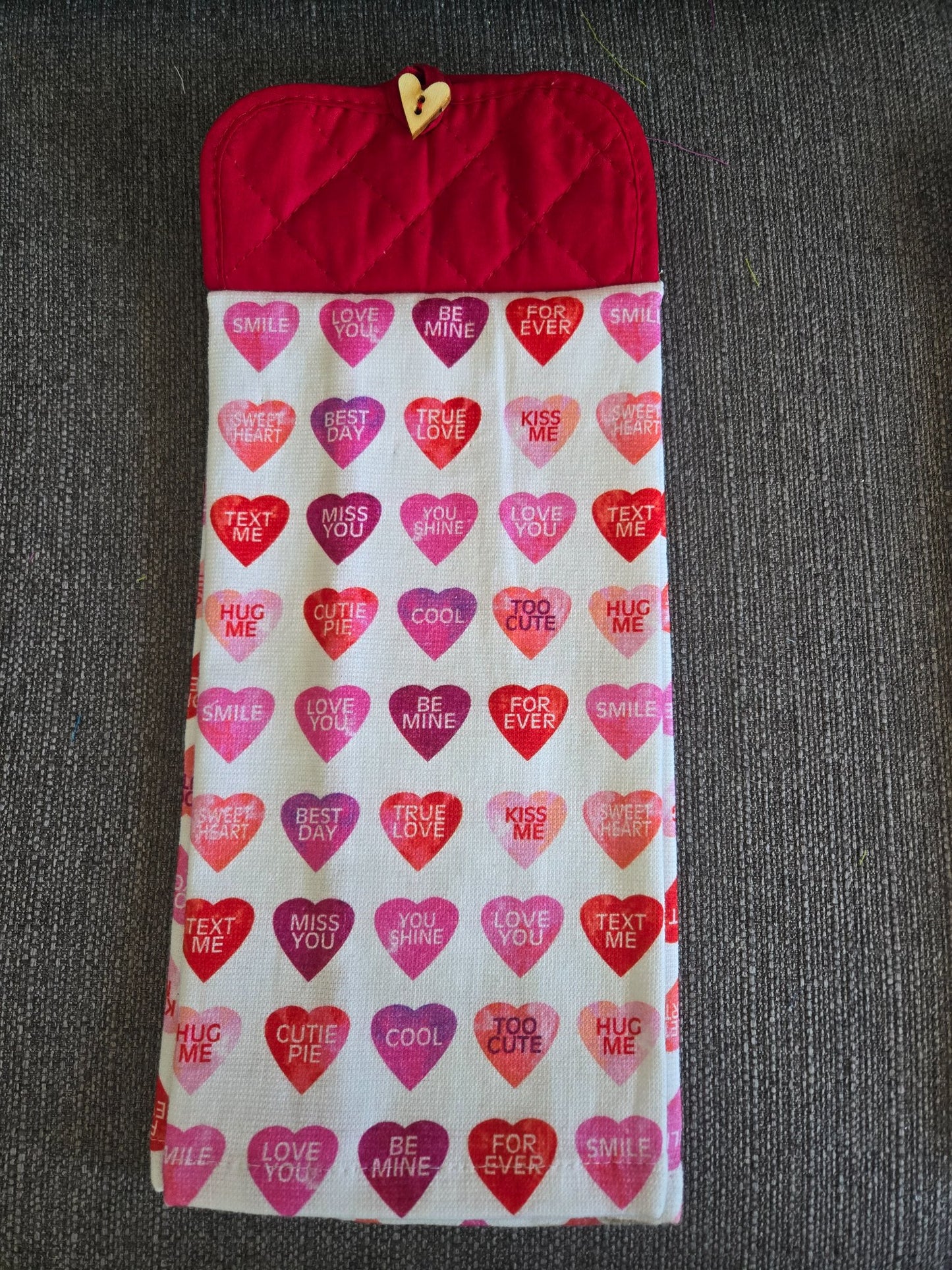 Pink and red candy heart towel - 1