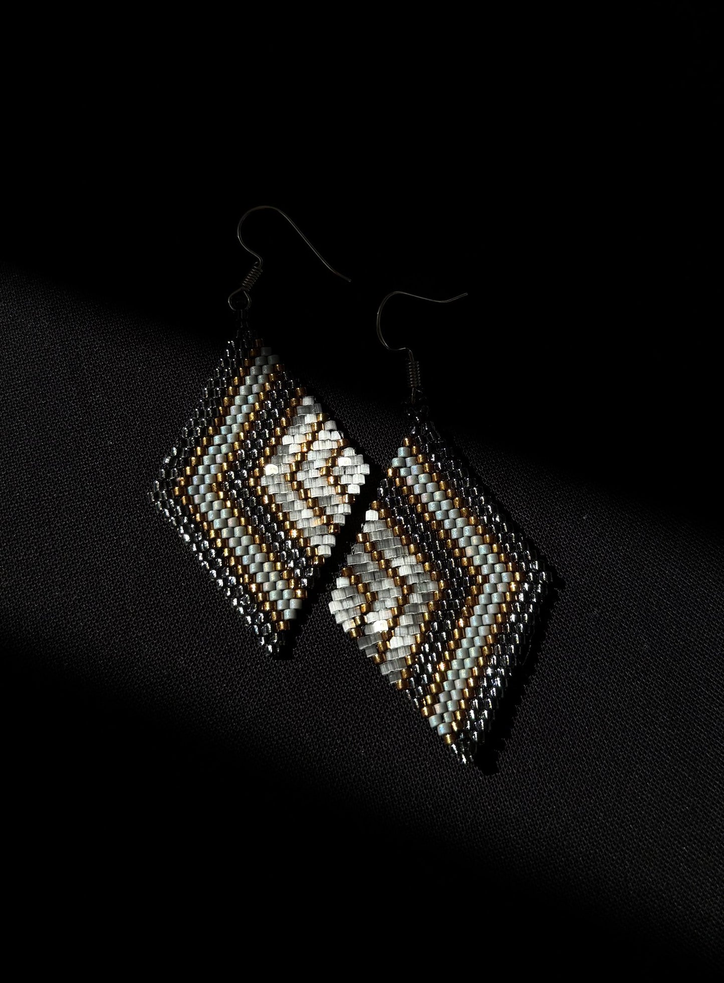 Rhombus beaded earrings  - 1