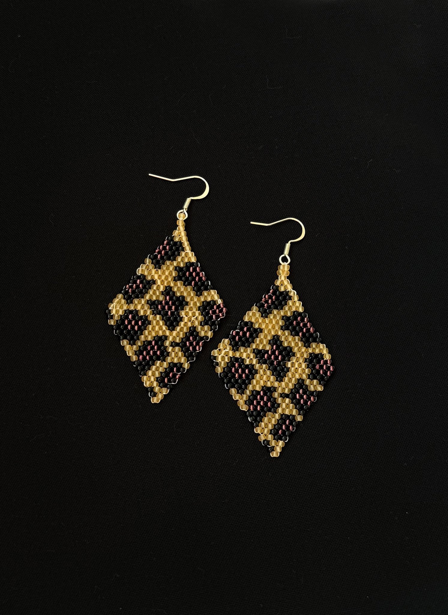 Leopard beaded earrings  - 1