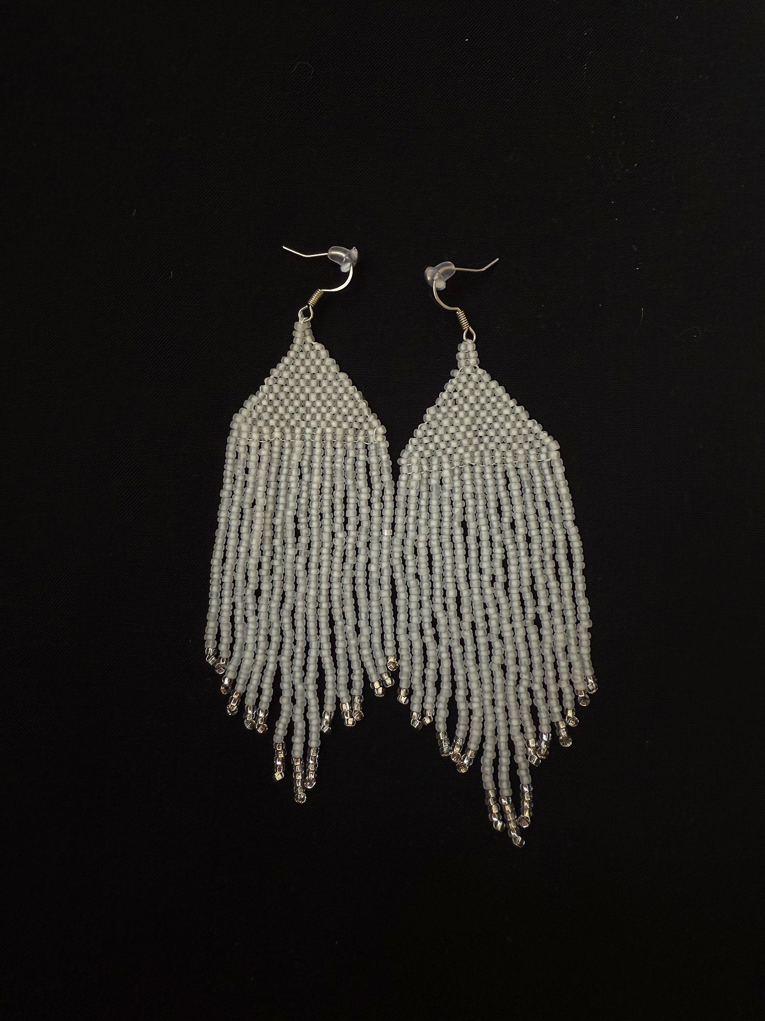 Elegant beaded earrings White - 1