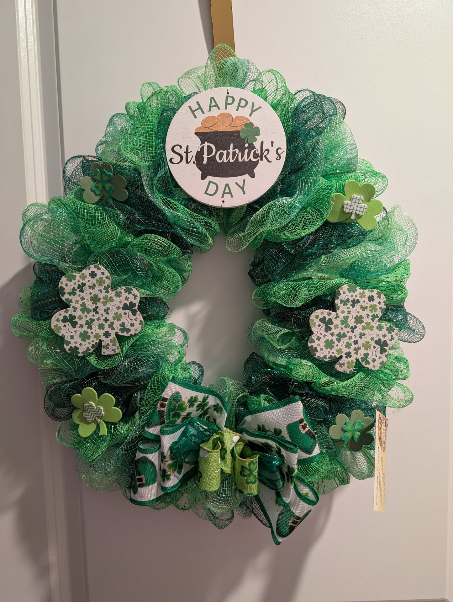 Oval St. Patrick's wreath - 1