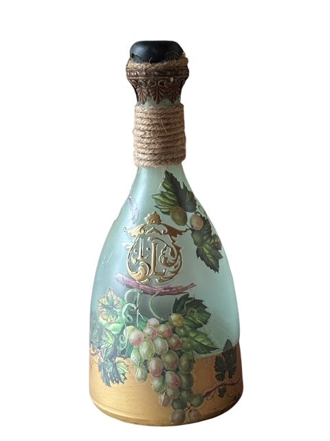 Vintage wine bottle - 1