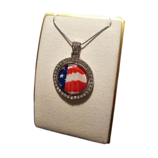 American Flag Circle Shaped Necklace - 1