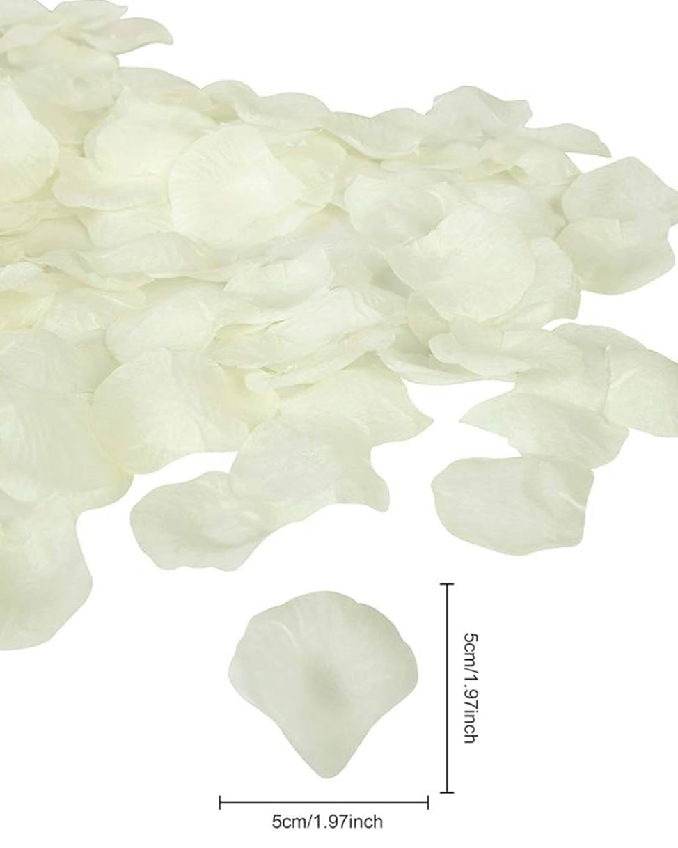 Wedding Decor / Ivory Rose Petals - 3