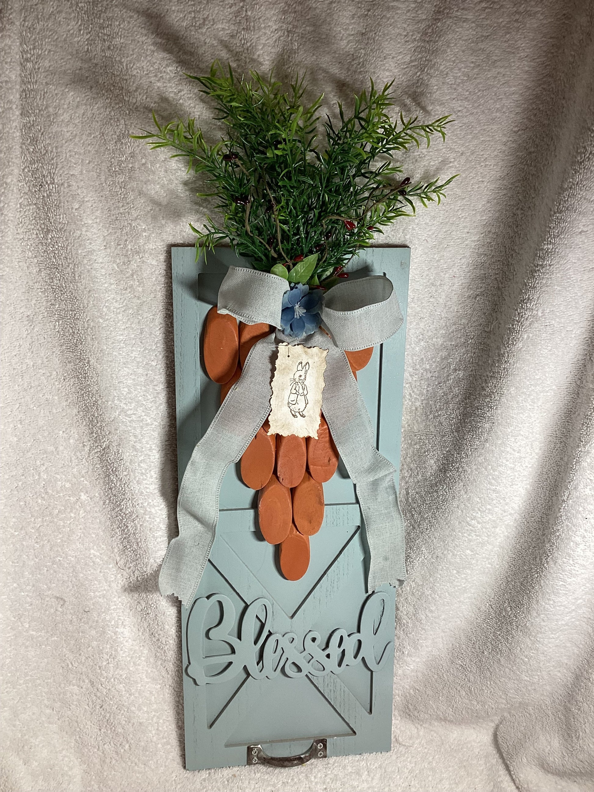 Farmhouse Carrot wood signs 'Blessed" - 2