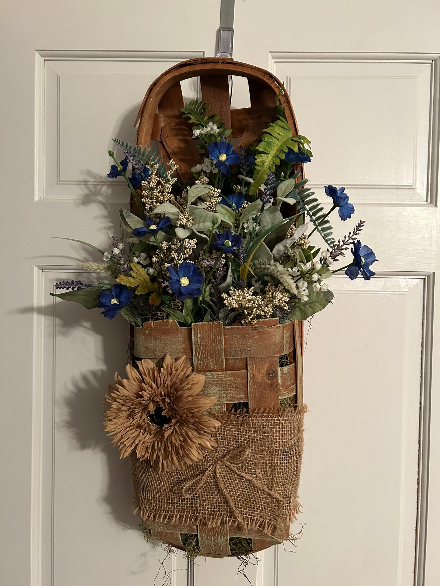 Tobacco Basket Floral - 1